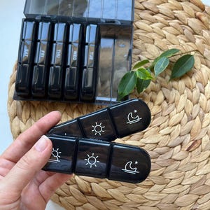 7 Slots Pill box 7 Days Pill Box Holder Storage Organizer Container Case Pill Box Collection Pill Organizer cute Day and night Pill Box