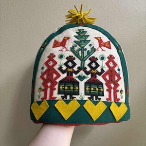Mid Century Scandinavian tea cozy - wool felt folk art