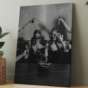 Plakat Vintage Bar Cart – Retro Kitchen Wall Decor, sztuka koktajlowa z połowy wieku, wydruk Cheers, znak drinka w stylu lat 50. do domowego baru