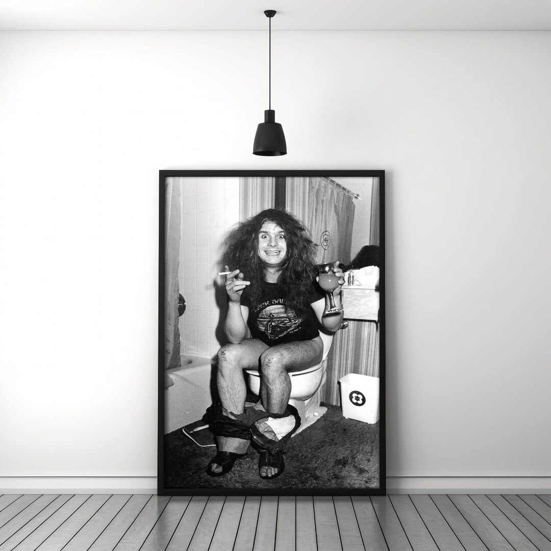 ozzy osbourne toilet photo
