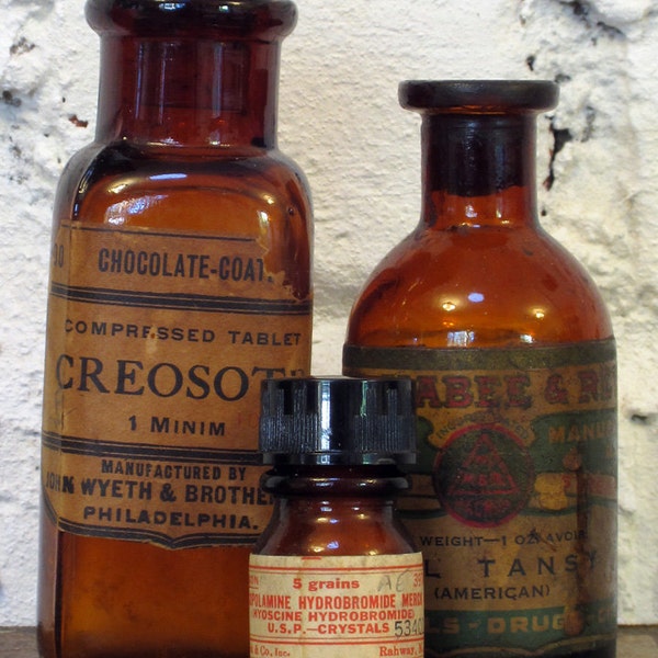 Vintage Amber Pharmacy Bottles: Set 1