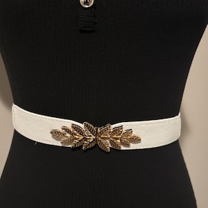 White Classic Leaves Woven, Straw Stretch Belt: Skinny Elastic Waist Belt women