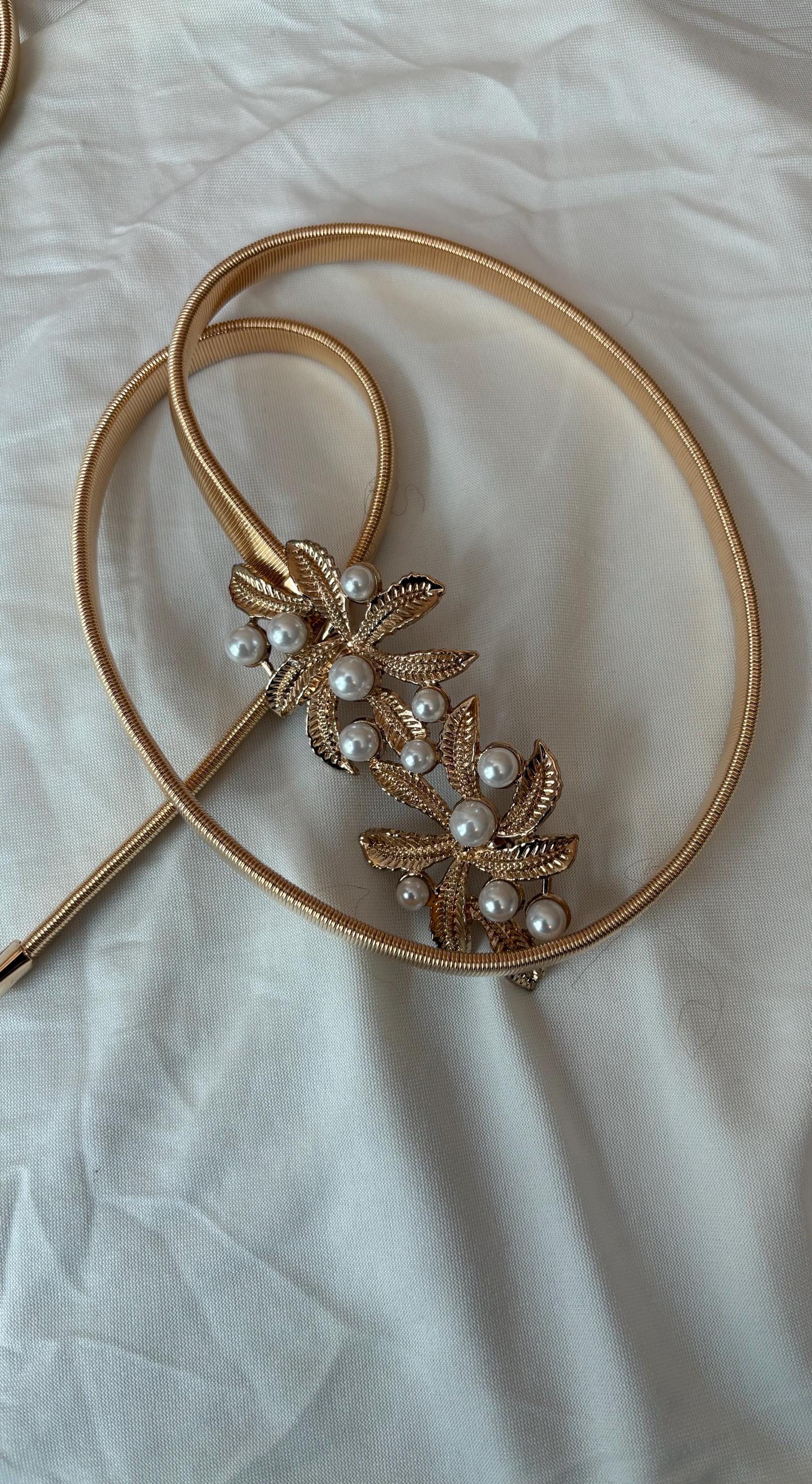 Vintage Leather Shop cream faux pearl beaded belt w stretchy band gold clasp  L Vintage Gold Stretch Belt: 1980s Faux Pearl Beaded Buckle - Etsy main image 3