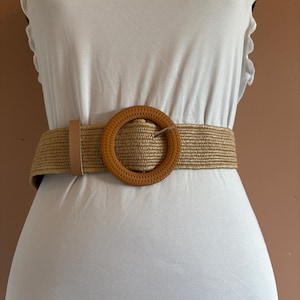 Brown Woven Straw Belt | Summer Stretch Belt for Dresses & Pants | Round Raffia Belt for Women | Embroidered Boho Waist Belt