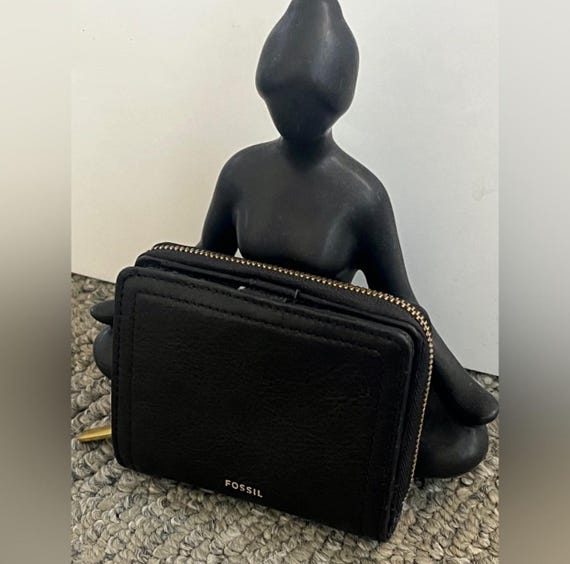 Fossil Black Leather Compact Wallet | Small zip b… - image 1