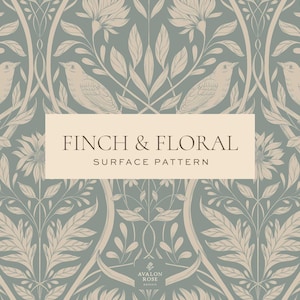 Puede incluir: Patrón repetitivo con aves y elementos florales en una paleta de colores apagados. El diseño incluye aves estilizadas posadas en ramas entre hojas y flores. El texto "FINCH & FLORAL SURFACE PATTERN" se muestra en una pancarta rectangular de color beige claro.