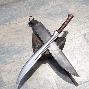 28.1&quot; Hand Forged carbon steel Machete with Leather Sheath, Bowie Machete, unique Machete sharp Sword, Machete, Engraved knife, Ceremonial