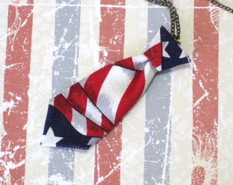 Unisex Mini Tie USA Flag Necklace