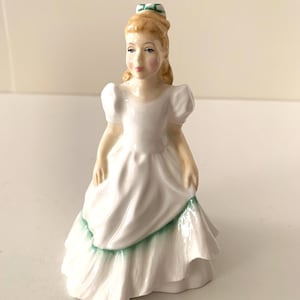 Vintage Royal Dalton Kerry Figurine Vanity Fair Children&#39;s Series Bone China