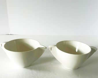 Vintage Melmac Mallo-Ware Elfenbein Milchkännchen und Zucker