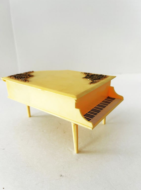 Vintage Plastic Grand Piano Jewelry Music Box