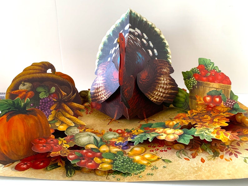 What happens on thanksgiving in us