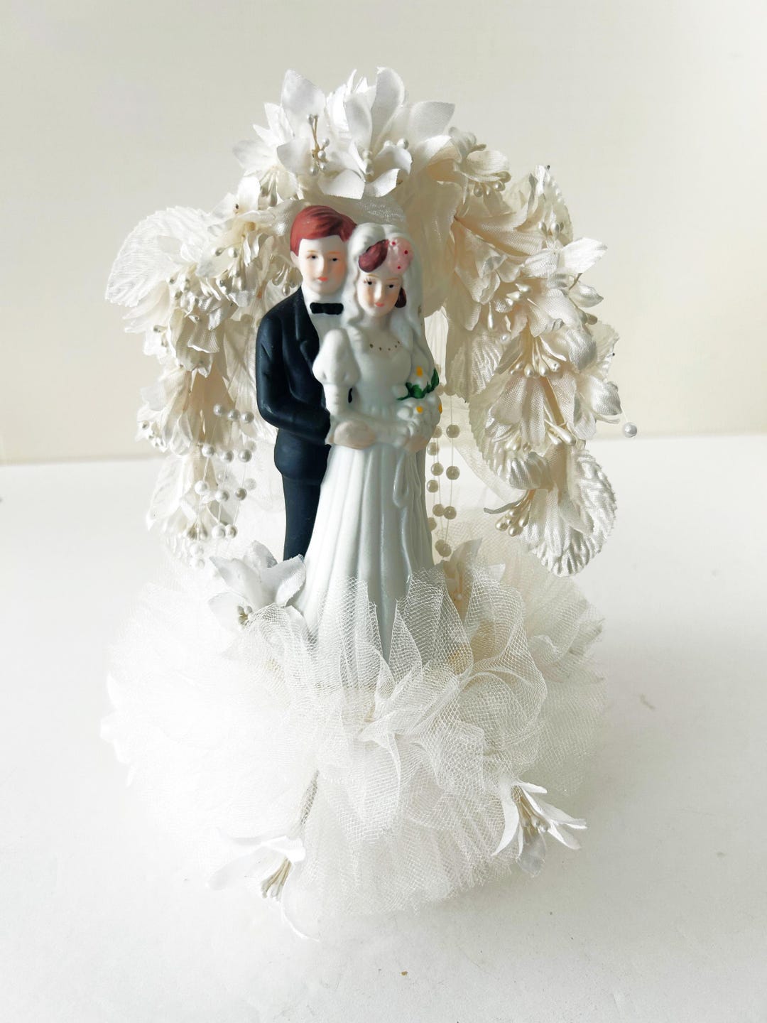 Vintage Bride and Groom Wedding Cake Topper - Etsy