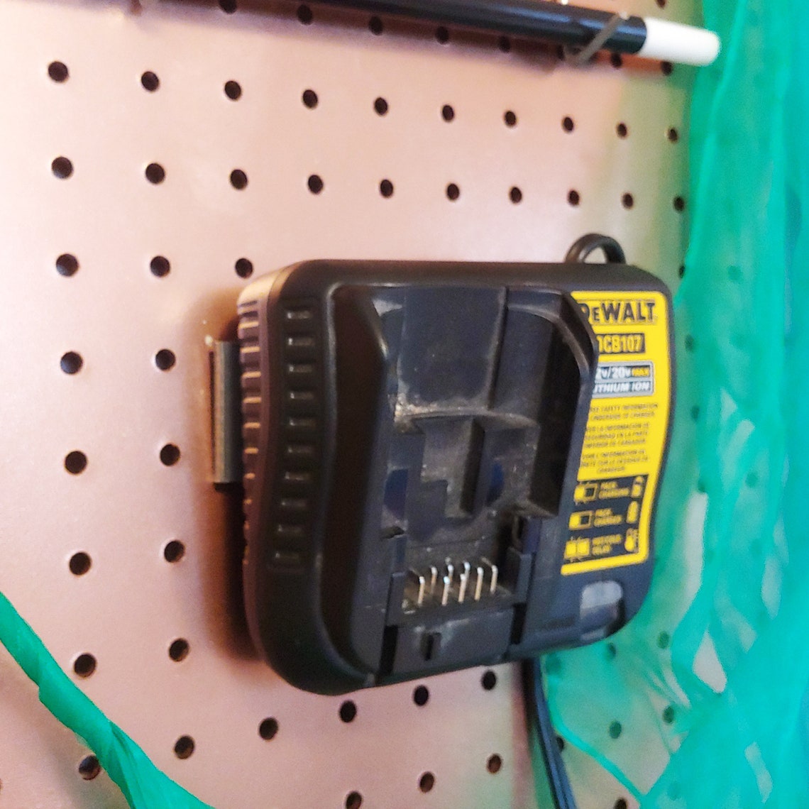 Dewalt DCB107/106 Pegboard Charger Holder Etsy Australia