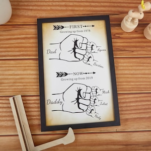 Personalized Fist Bump Family Sign, Custom Kids Names Gift for Father&#39;s Day, Dad and Kids fist Bump Photo Frame Sign, Grandpa Gift