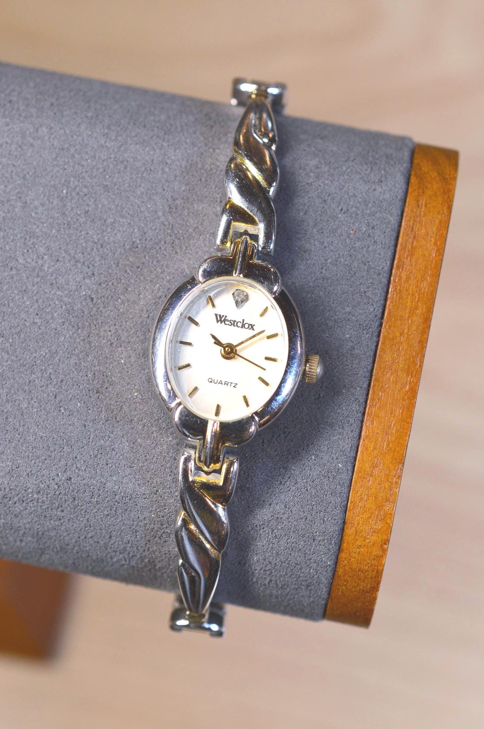 Vintage Westclox Silver Quartz Women display picture 1