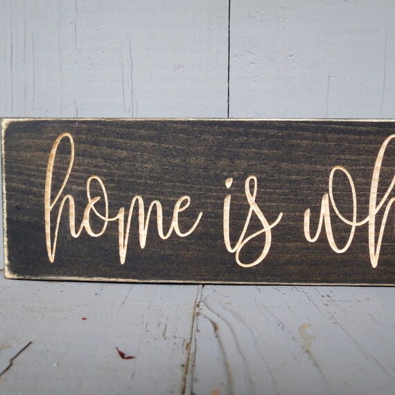 Targa In Legno Decorativa "Home Is Where The Heart Is" - Cartello Ispirazionale 10x15 Cm Per Casa E Regalo Housewarming