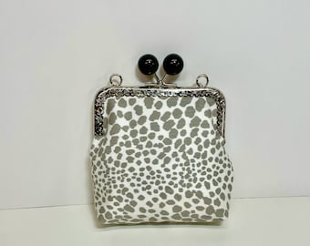 Kisslock Coin Purse with Black Ball Gray Dot and White