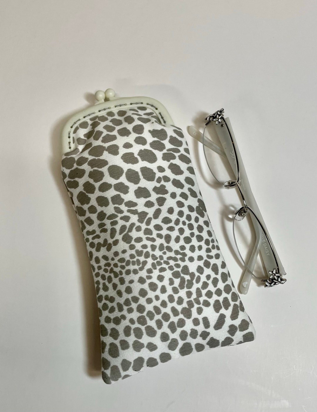 Small Eyeglass Case in White and Gray Etsy