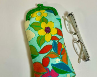 Green Small Eyeglass Case