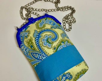 Crossbody bag with Blue Plastic Sew in Frame in Blue Yellow Green Paisley