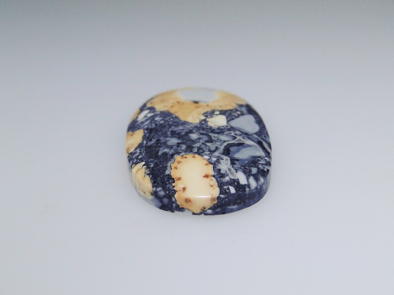 lovely gray and yellow Maligano Jasper oval cabochon 62.51 carats 044-10-005