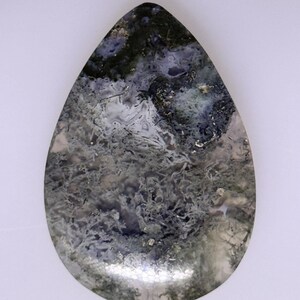 Green Moss Agate teardrop or pear cabochon, lots of plumes, 47.17 carats        003-13-052
