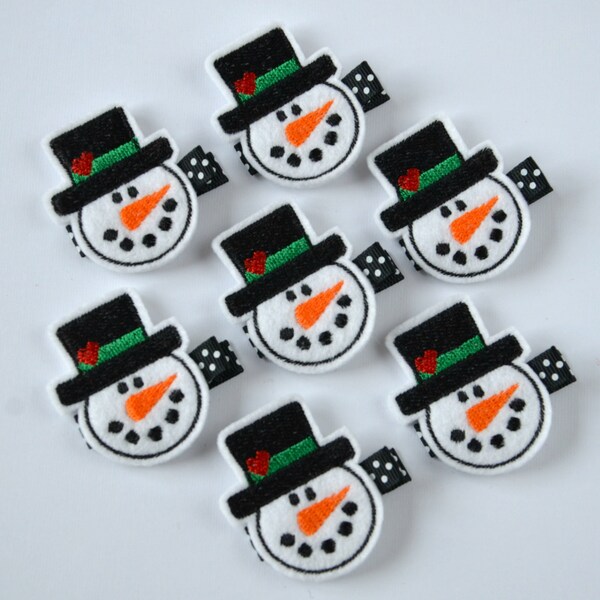 Frosty the Snowman Felt Hair Clip - winter felt clippies - snowmen felt hair bows - cute felt hair bows