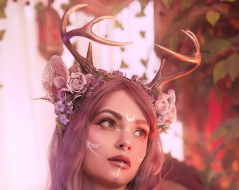 8 Point Antler and Ear Flower & Foliage Headpiece