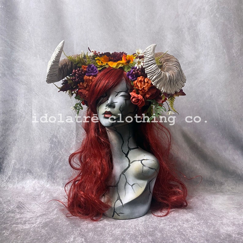 Maenad Horned Flower & Foliage Headpiece image 4