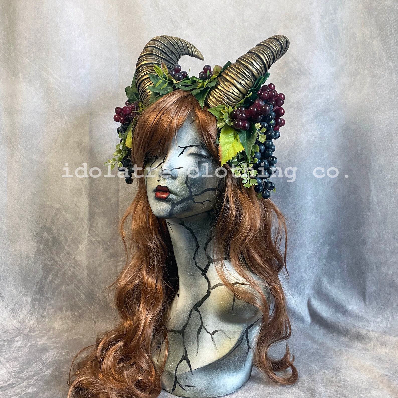 headpiece with grapes