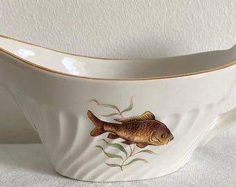 Vintage Soßenschüssel, französische Sauciere mit Fisch Dekor von K&G Luneville Badonviller