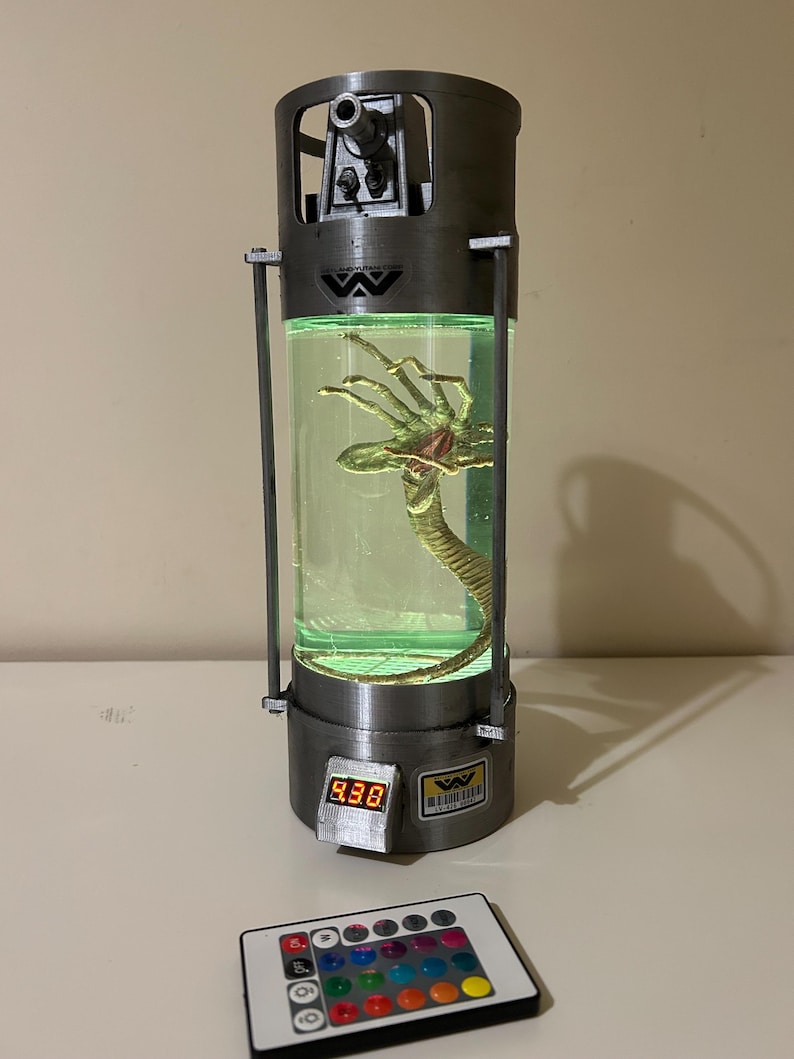 Alien Facehugger Stasis Tube Lamp LED Remote Control 16 Colour - Etsy