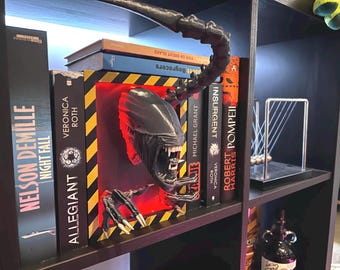 Alien Xenomorph Book Nook LED Remote Control 16 Colour