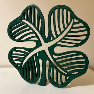 10" Large Celtic Clover Badge For Bar, Pub, Home, Garage