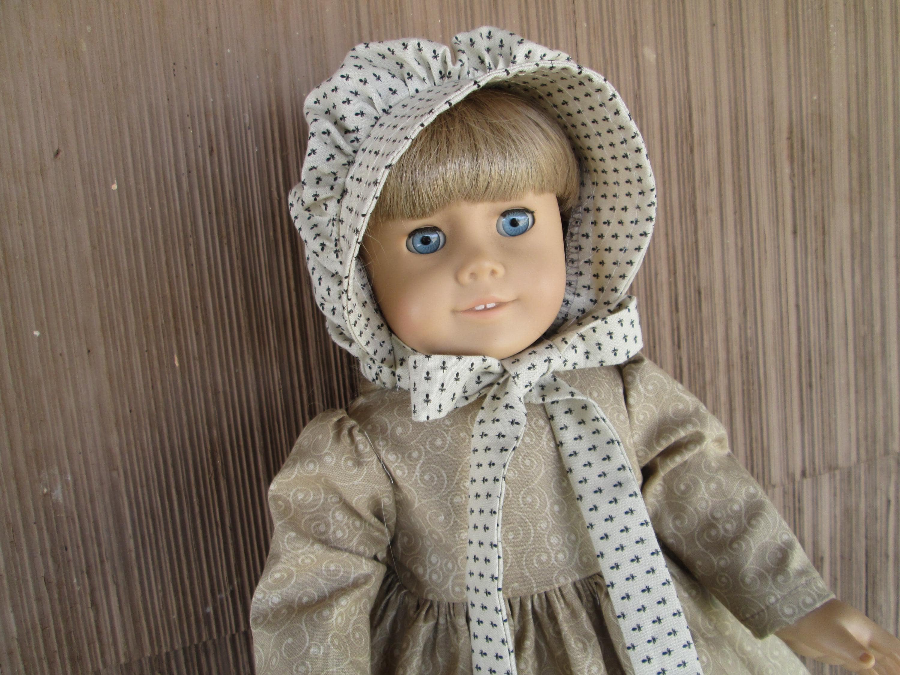 Little House Bonnet - Etsy