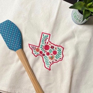 Texas kitchen towel, red embroidered kitchen decor, Texas gift ideas, Austin Texas tea towels, Texas themed towels, farmhouse kitchen
