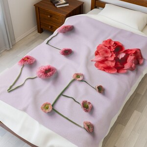 Love Velveteen Plush Blanket, Cozy Throw for Cuddling, Warm Fleece Bedspread, Soft Couch Cover, Valentine&#39;s Day Gift, Home Decor Accent