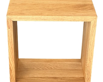 Cube Wandregal aus Eichenholz - Quadratisches Holzregal, Massivholz, Modernes Design, Langlebig und Stilvoll, Perfekt für Heimdekor