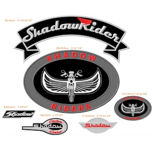 Könnte beinhalten: Ein Set gestickter Patches mit den Worten "Shadow Rider" und "Shadow Riders" mit einem Motorrad- und Flügeldesign. Die Patches sind in verschiedenen Größen erhältlich.