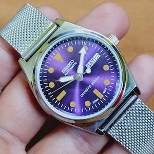 時計 Vintage Seiko Quartz Purple women works Seiko Purple - Etsy Canada