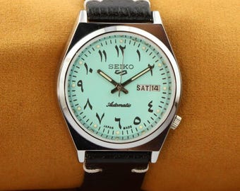 Vintage refurbished Seiko 5 turquoise arabic dial men's working wrist watch 37.5mm