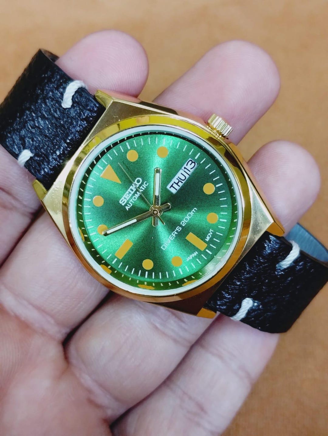 Vintage Automatic Seiko 5 Green Dial Golden Divers Style Men's