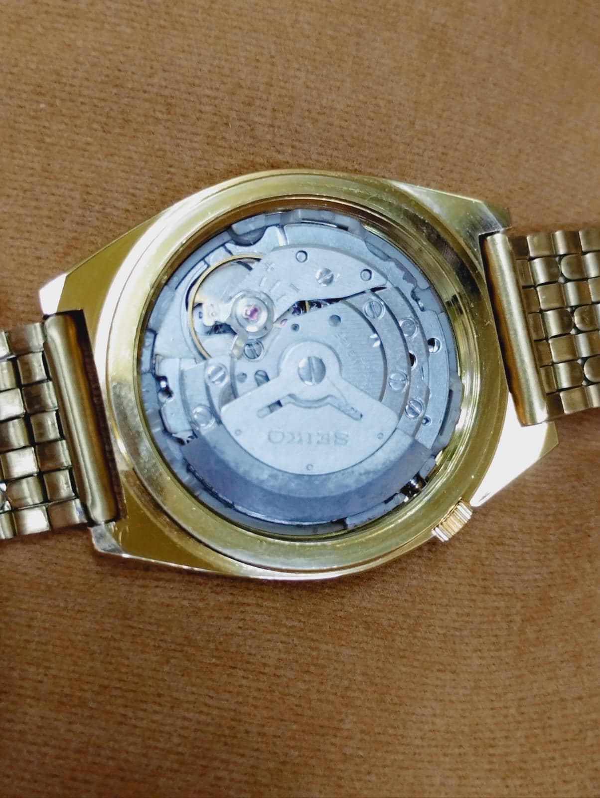 Vintage Automatic Seiko 5 Turquoise Dial Golden Arabic Numbers