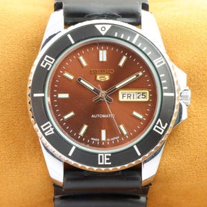 Vintage refurbished Seiko 5 brown  dial men&#39;s working wrist watch 40mm