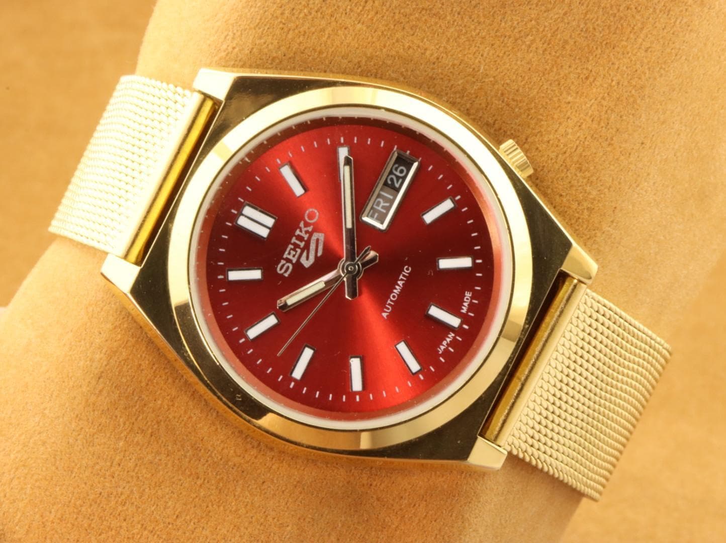 Vintage Refurbished Seiko 5 Golden Red Dial Men's Working Wrist