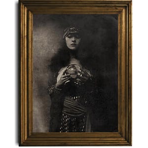 Adivino vintage en formato digital para descargar: 12 tamaños, bola de cristal mística para decoración de pared, retrato sobrenatural retro para el hogar o la oficina
