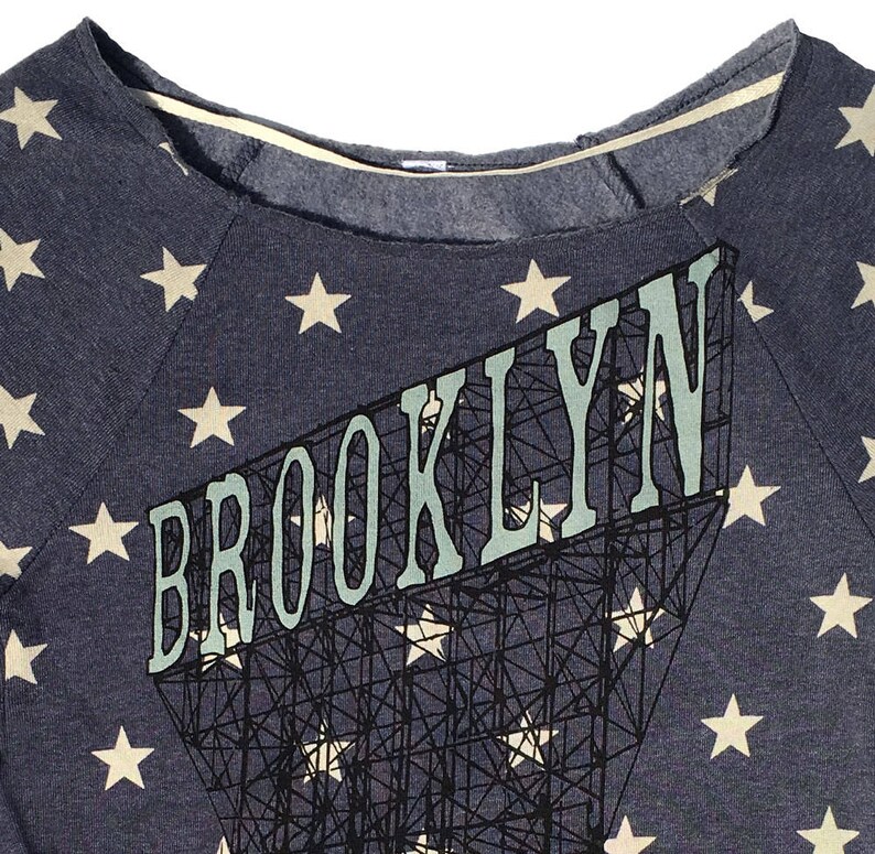 Brooklyn Women/'s Sweatshirt in Stars Blue