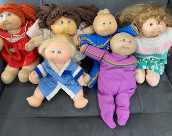 6 Vintage Cabbage Patch Dolls