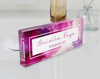 Custom Acrylic Desk Name Plate: Personalized Office Decor